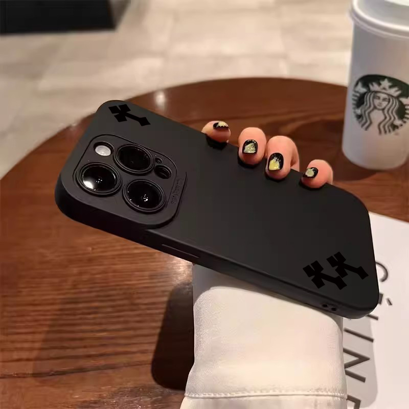 가을 분위기 크로스 패턴 아이폰 케이스 (아이폰 17  - Phone Cases Like Loopy 리뷰 및 가격