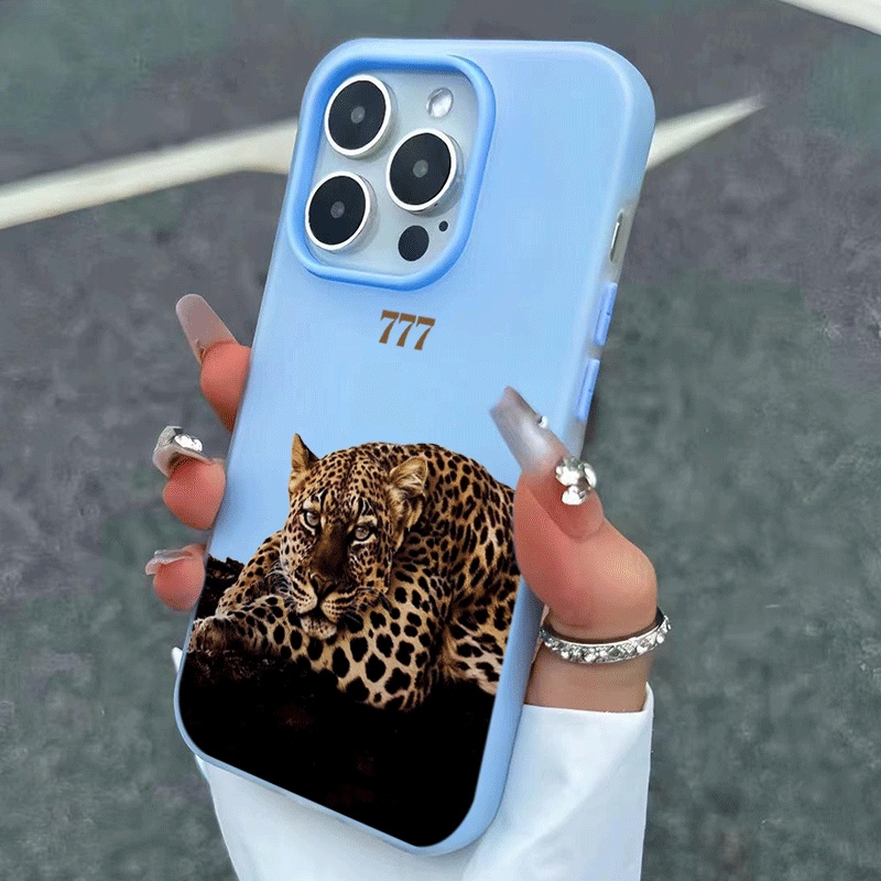 세련된 레오파드 무늬 777 디자인 아이폰 18, 17 - Phone Cases Like Loopy 리뷰 및 가격
